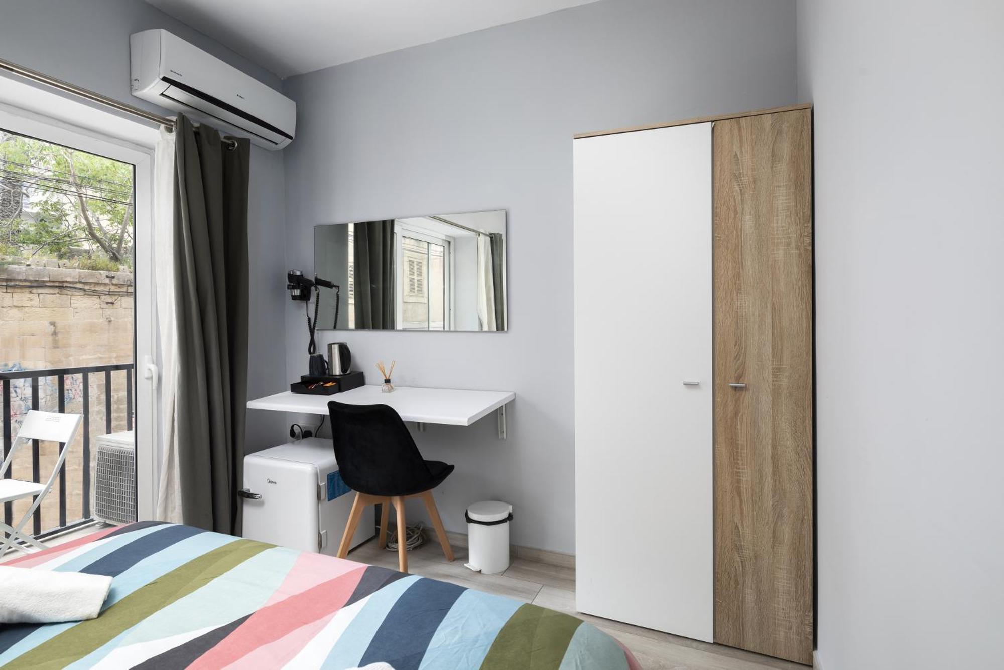 Modern 3 Bedroom & 3 Bathroom Apartment - Near Balluta Bay Saint Julian's 外观 照片
